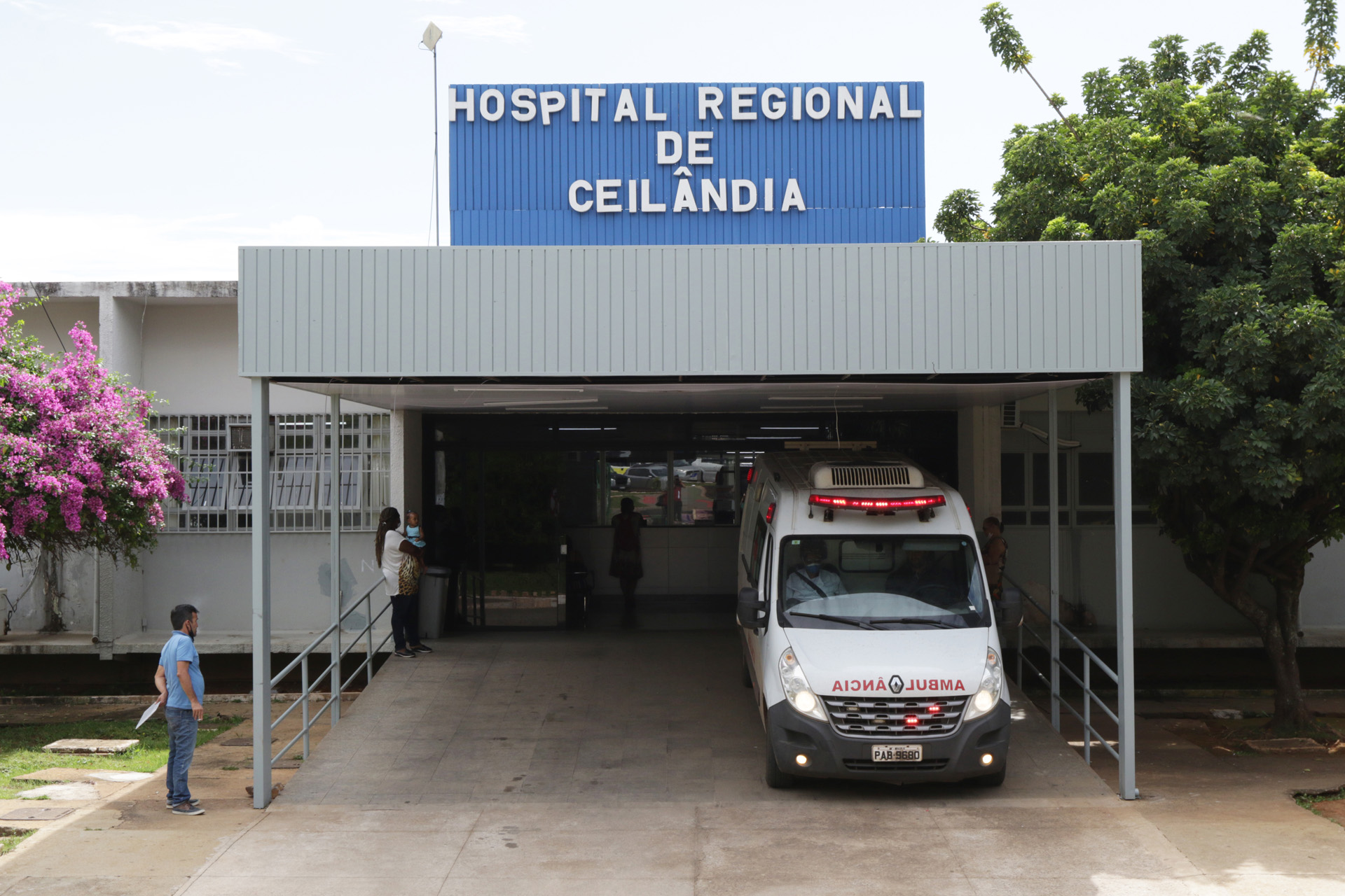 O-Hospital-Regional-de-Ceilandia-foi-inaugurado-em-1981-e-ao-longo-dos-seus-41-anos-o-pronto-socorro-nao-passou-por-reforma-ou-reestruturacao.-Foto-Sandro-Araujo-Agencia-Saude-DF.jpg