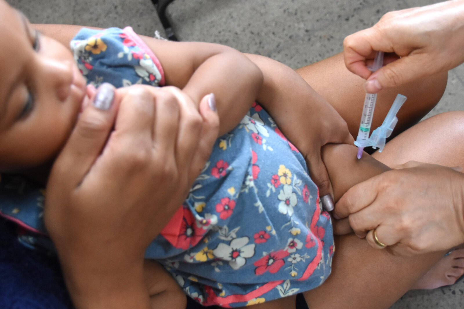 Vacinacao-infantil-em-escola.-Foto-Sandro-Araujo-Agencia-Saude-DF-scaled-Y9ydqN-1600x1067-1.jpeg