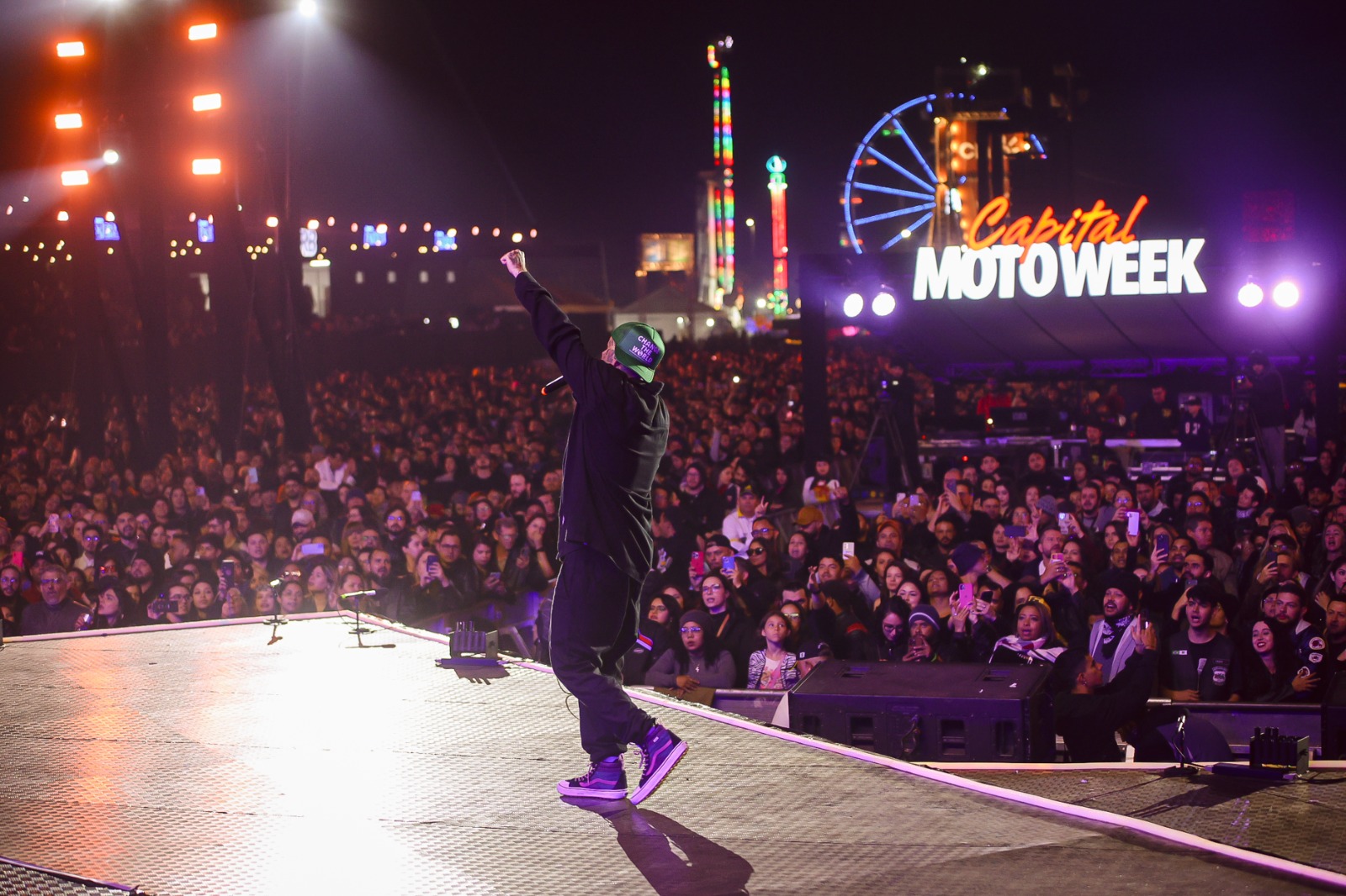 show-cmw.jpg