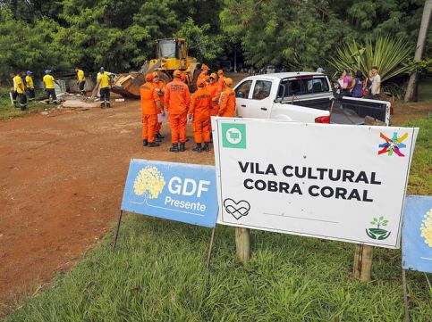 Vila Cobra Coral, na Asa Sul, recebe ação coordenada do GDF contra a dengue